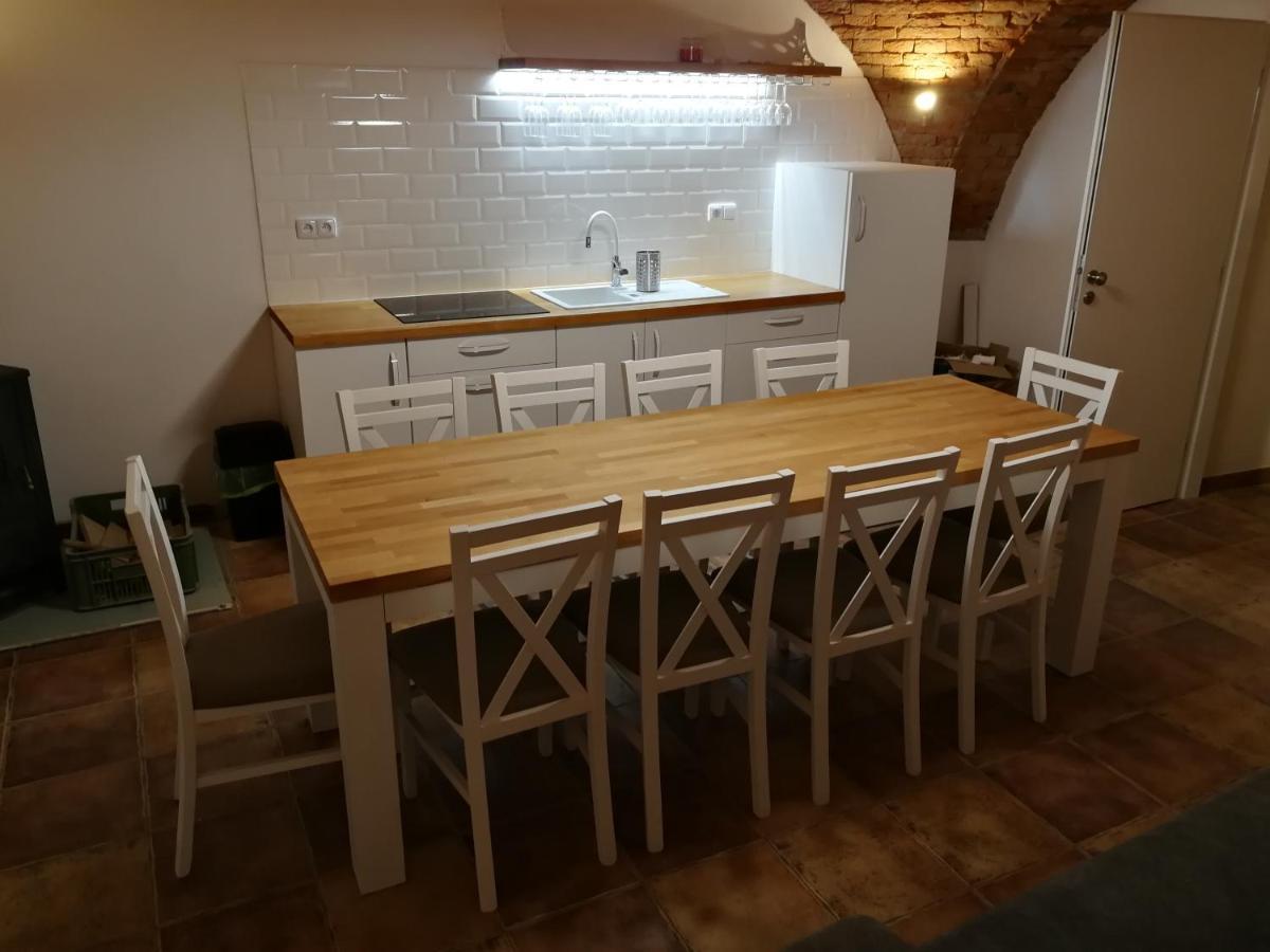 Apartmany Habanska, Cely Dum Pouzdrany Εξωτερικό φωτογραφία