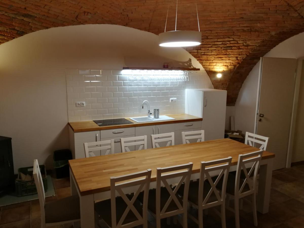 Apartmany Habanska, Cely Dum Pouzdrany Εξωτερικό φωτογραφία