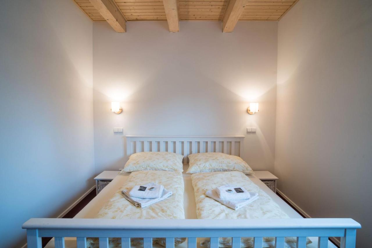Apartmany Habanska, Cely Dum Pouzdrany Εξωτερικό φωτογραφία