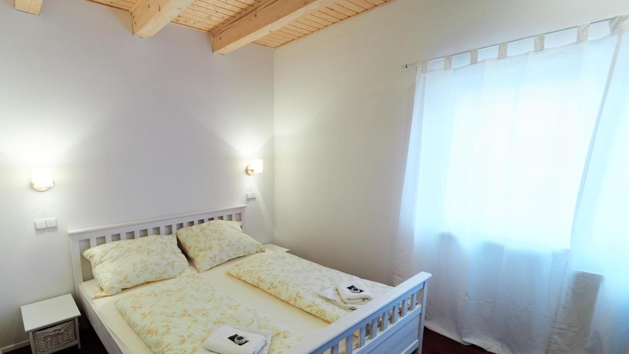 Apartmany Habanska, Cely Dum Pouzdrany Εξωτερικό φωτογραφία