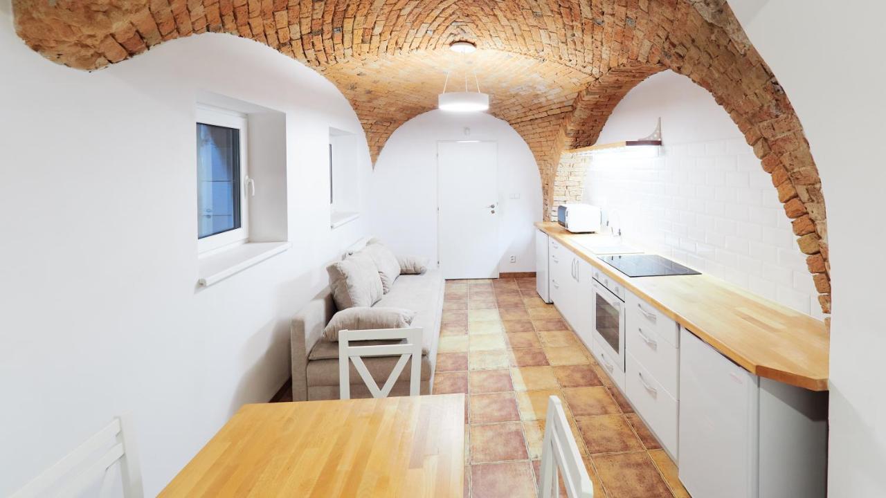 Apartmany Habanska, Cely Dum Pouzdrany Εξωτερικό φωτογραφία